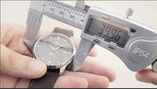 ¿Cómo se mide el diámetro de un reloj?