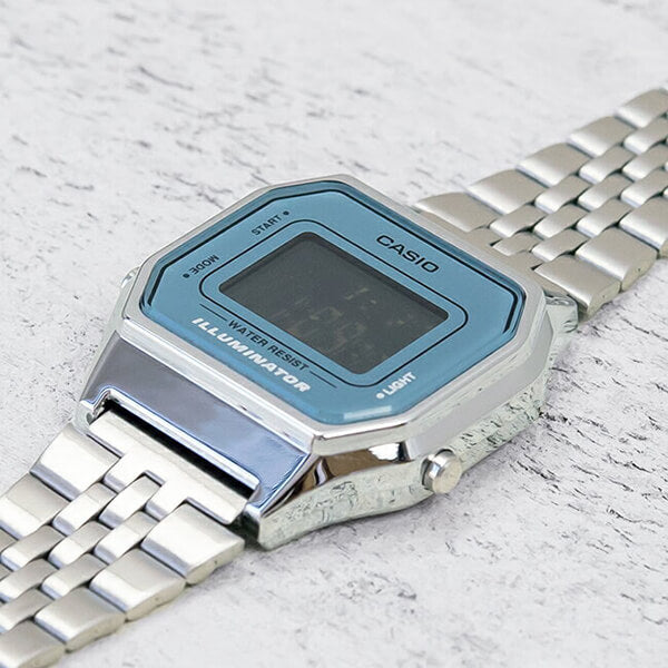 Reloj Casio Mujer LA680WA-2B Illuminator Pantalla Negativa