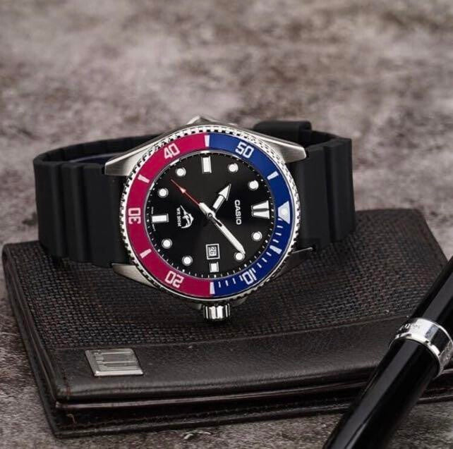 Reloj Casio Duro Marlin Pepsi MDV-106B-1A2V Acuático