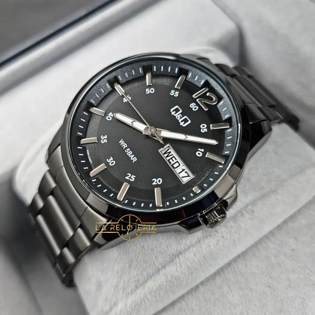 Reloj Q&Q Hombre Acero Metal Negro A36A-006PY