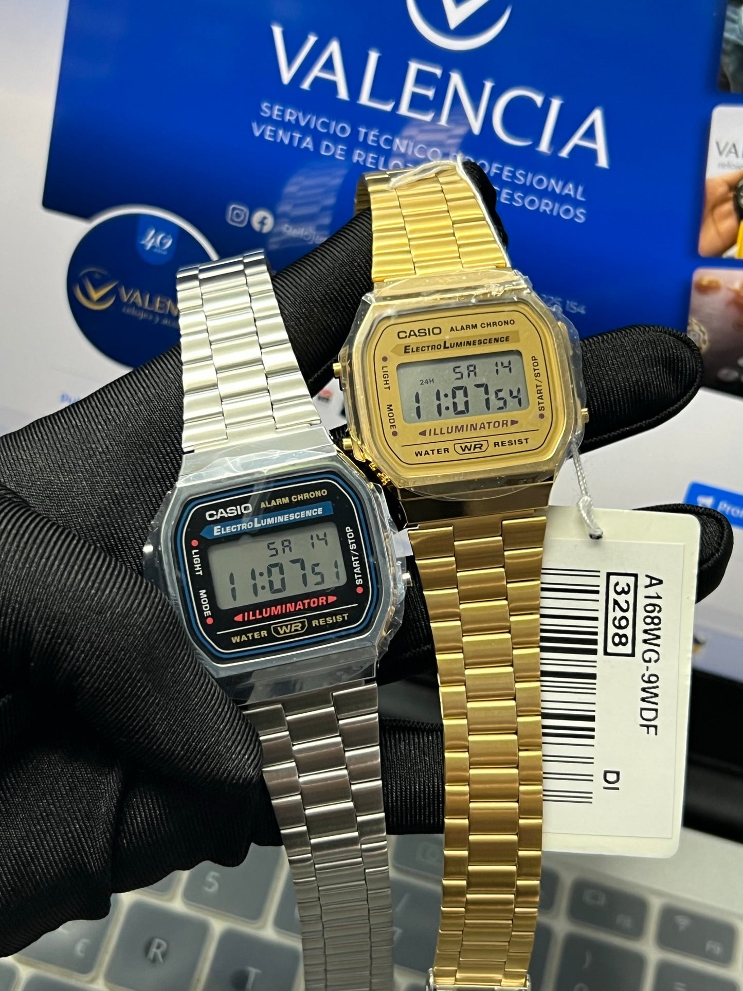 Reloj Casio Unisex A168WG-9 Dorado Illuminator