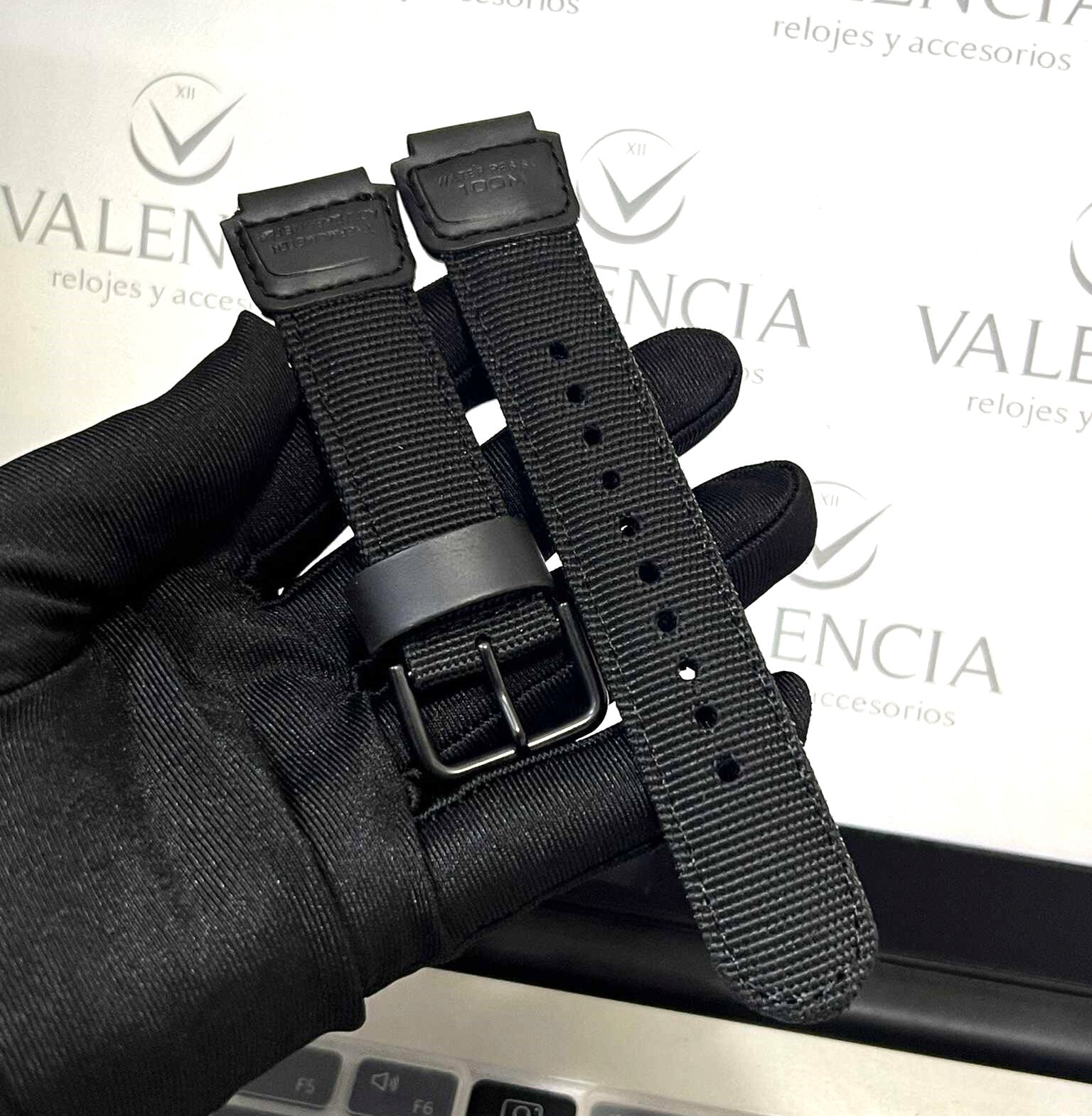 Correa para Reloj Nylon con Cuero para Casio AE-1000W, AE-1200WH y más