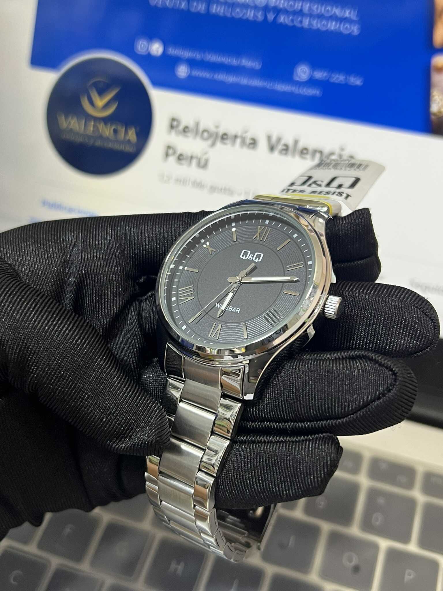 Reloj Q&Q Hombre Metal Q49B-003PY Fondo Negro