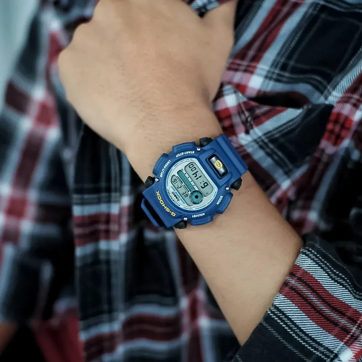 Reloj Casio G-Shock DW-9052-2V Resina Hombre Azul