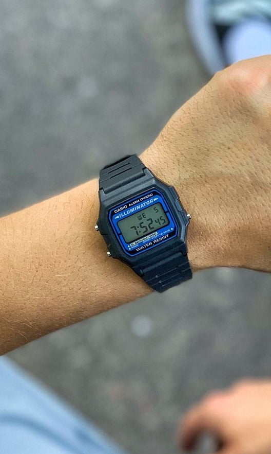 Reloj Casio F-105W-1ADF illuminator